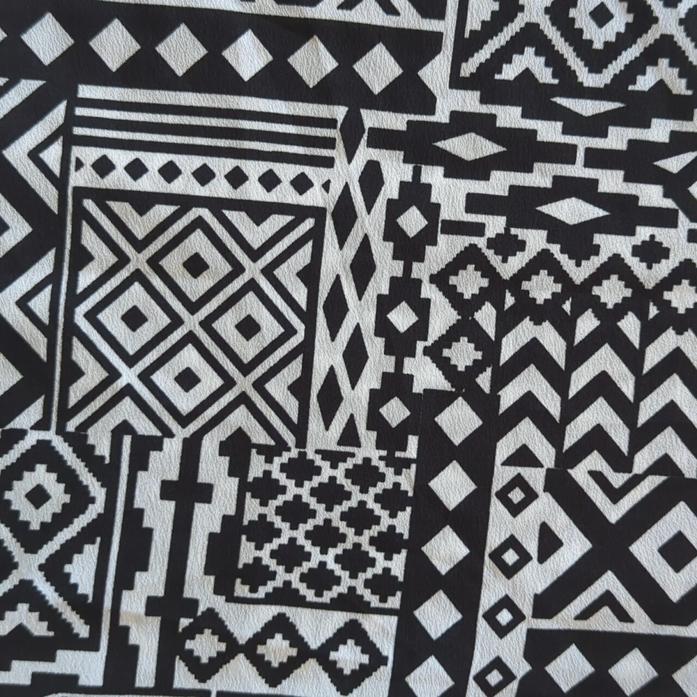 Faded Glory High Low Sleeveless Top XL Black White Pattern - Picture 7 of 14